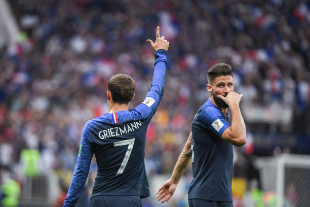 校瞩目的焦 校瞩目的焦