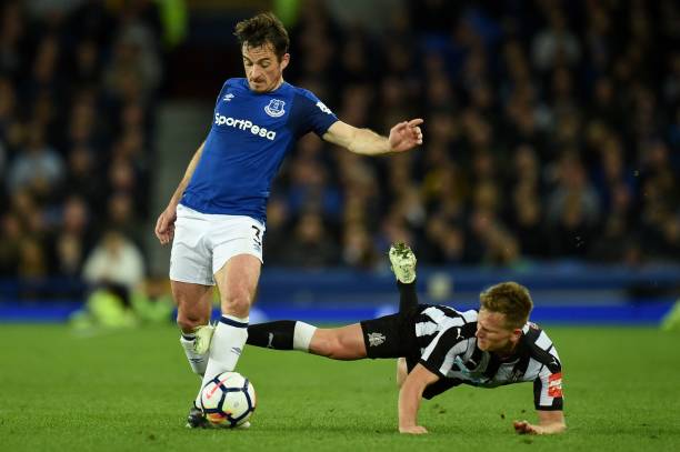 采取主动策 采取主动策